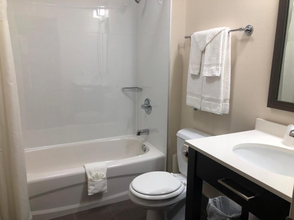 Sleep Inn & Suites Quebec City East Saint-Jean-de-Boischâtel Εξωτερικό φωτογραφία
