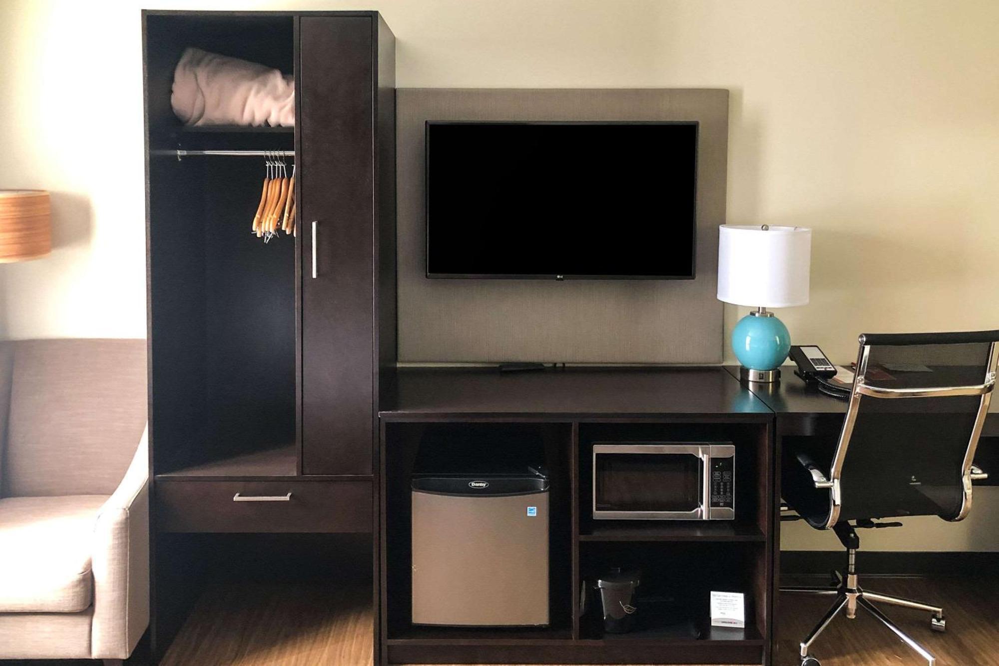 Sleep Inn & Suites Quebec City East Saint-Jean-de-Boischâtel Εξωτερικό φωτογραφία